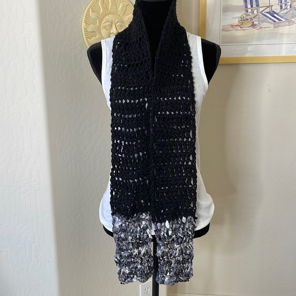 New Handmade Candy Did It! Black Twinkle Yarn And Twinkle Ribbon Knit Scarf